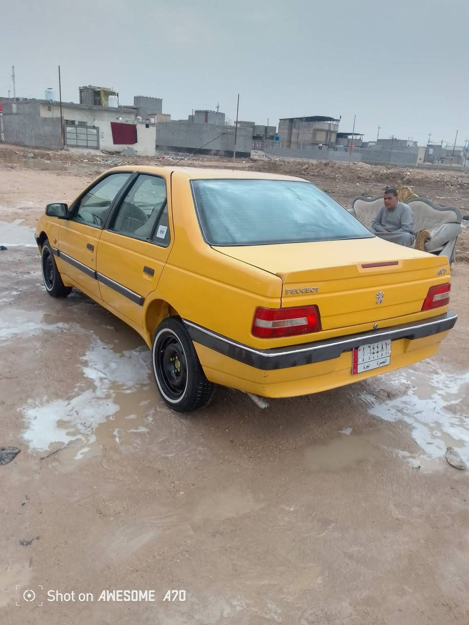 سلام عليكم 405 للبيع مديل 16 كفاله من لضربه راعيهه يريد مداور السعر 45 وبيهه مجال علمن لسياره بيهه رشات صبق العنوان البصره ابي الخصيب ***********
