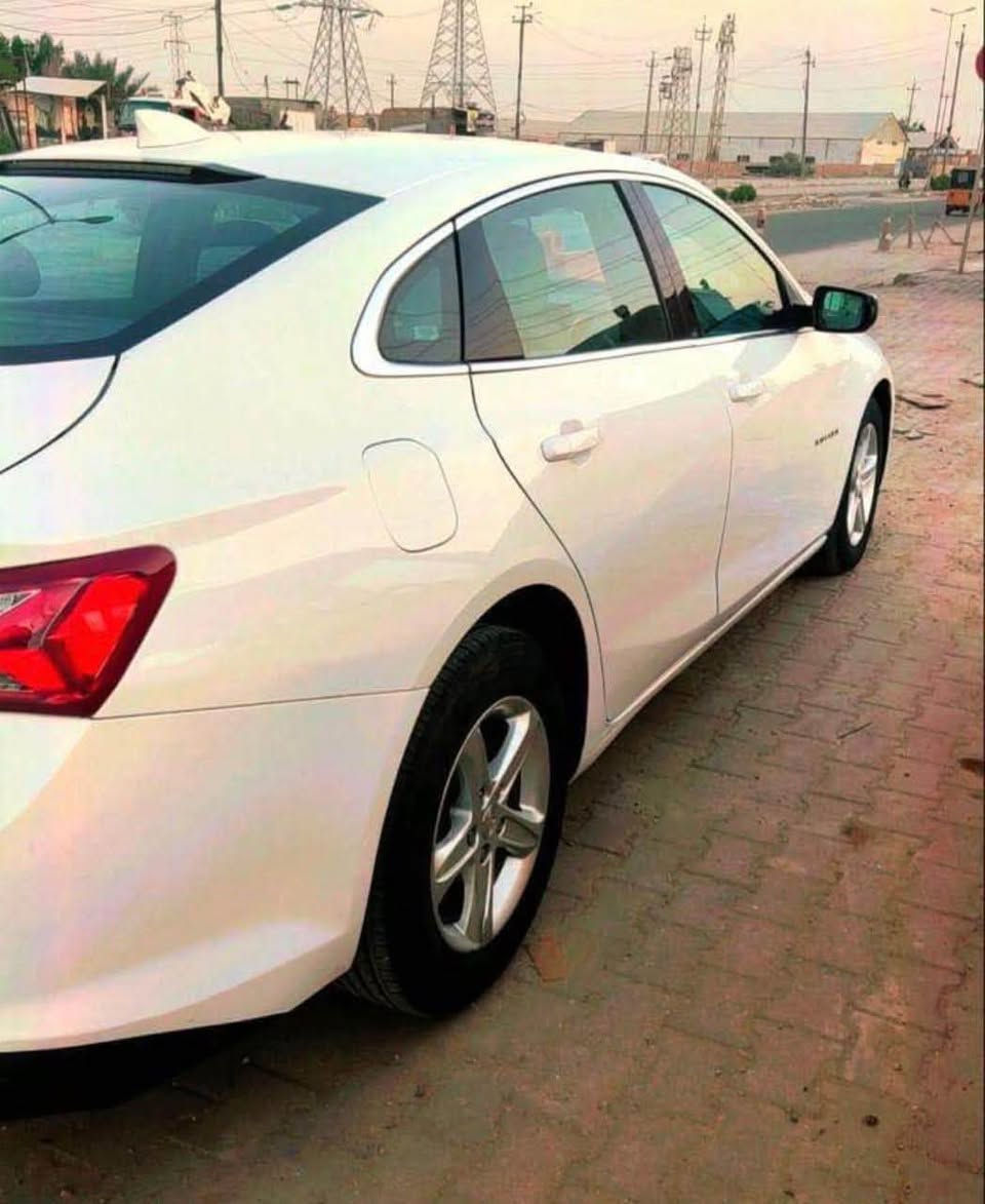 سيارة ماليبو 
السعر ١٢٠ وبيه مجال 
موديل 2022
مواصفات LT
سيارة بحالة ممتازة
حادث امريكا 
(فقط چاملغ امامي ايسر ومصلح نفسيتة ممبدل اي شي)
تخم تاير جديد
بطارية جديدة
السيارة جاهزة على آخر حبة
للتواصل :-
اتصال أو واتساب

***********
