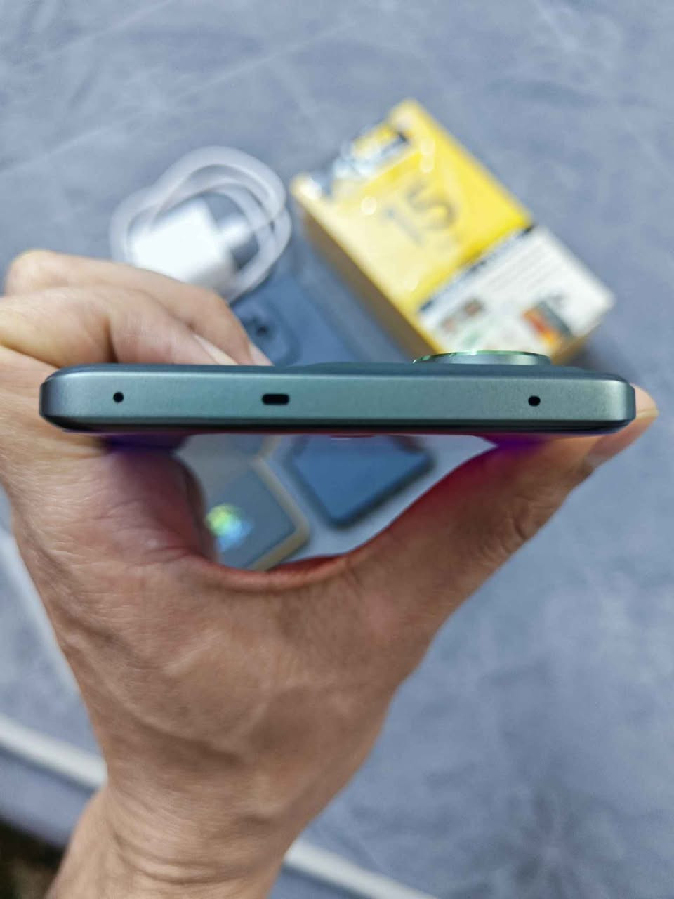 ريلمي 15 برو

استخدام کلش قليل لوووووك

الغراض كامله وجديده

اللون الزيتوني الجلد

المعالج : Snapdragon®7 Gen 4

الذاكرة : 512 كيكا بايت الرام 26 كيكابایت

الشاشة امولد 6.8 بوصة - 144 هرتز

الكاميرا : 50 + 50 ميجا بكسل

البطارية : 7000 مللي أمبير شاحن 80 واط

مكاني البصره / قضاء القرنه / ***********

السعر 480 الف وبي مجال بسيط القرنة, البصرة
