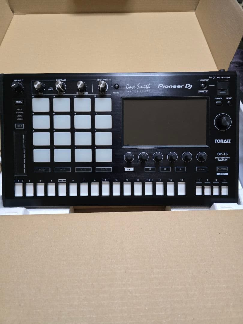 PIONEER TORAIZ SP-16 جديد ما مستخدم ديمو


**إذا كنت صاحب هذا الإعلان وتريد حذفه لأي سبب، رجاءا أرسل رسالة إلى الدعم الفني**