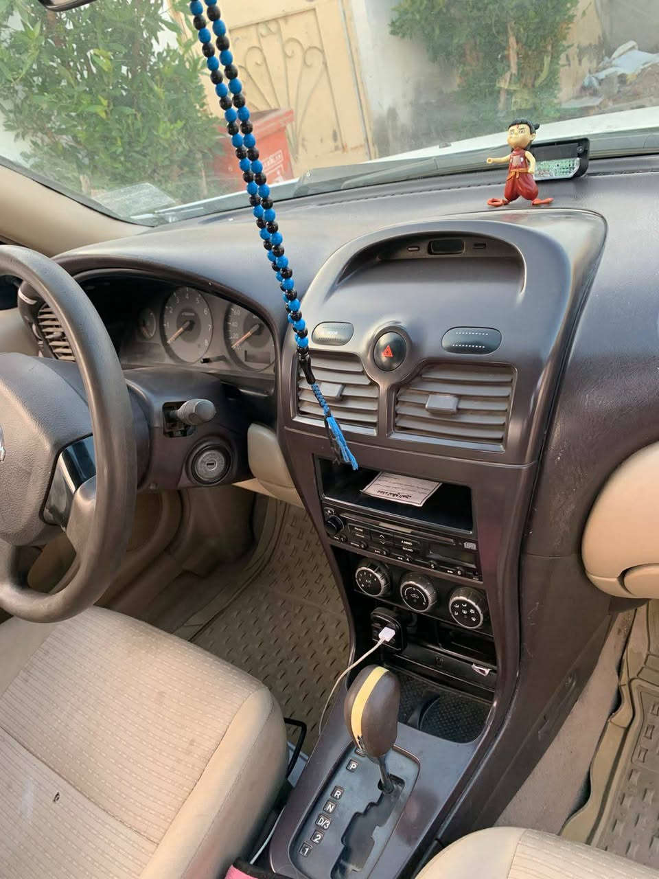 سلام عليكم نيسان للبيع رقم واسط دولي سنويه لا 30 تحويل ثاني يوم سياره جاهزه من كلشي  تبريد ثلج تخم تاير جديد حداديه جديده مكان السياره كوت مركز المدينة السعر 105 لا تصال على الرقم ‏‪***********‬‏
