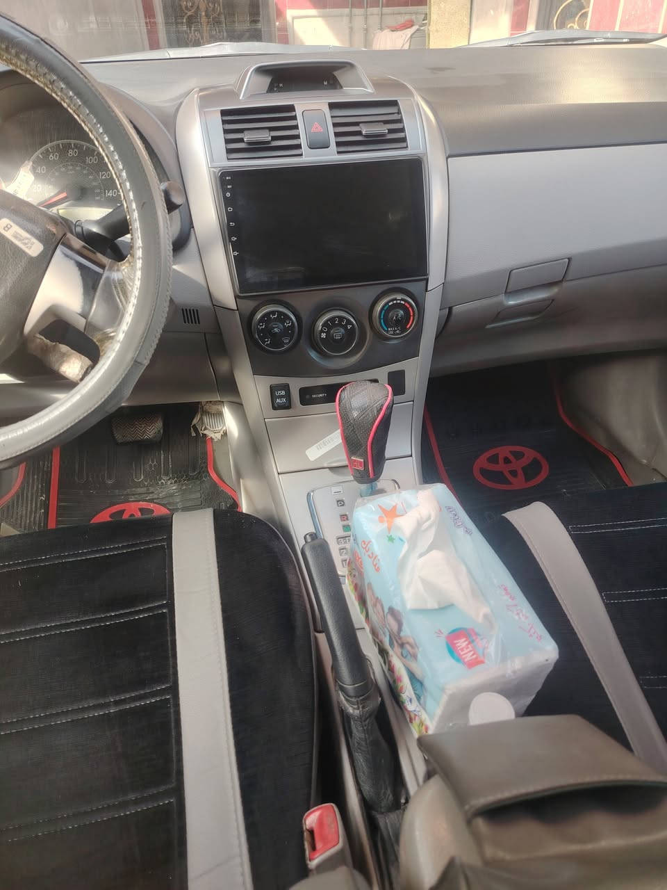 كورلا 2013 وارد امريكي بسمي رقم دولي جديد وسنويه جديده  ضررها بسيط صوره الضرر موجوده خارج العراق مع طخه بسطيه يم قبق البانزين هم موجوده صوره مالتها محرك بي تنقيص والباقي كله شرط بيها منضومه غاز السعر 125 وبيها مجال العنوان صلاح الدين تكريت القادسيه رجاء لحد يراسل اليريد يتصل عل رقم ***********
او مراوس بكورلا خصوصي من 2011 الى 2017
