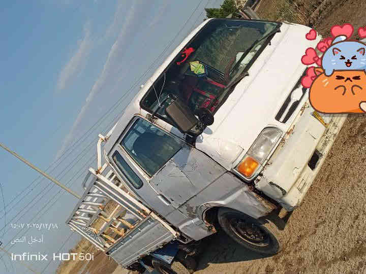 السلام عليكم كيا بنكو موديل 1994. 6 جنكال تحويل ثاني يوم كير وشاصي خير من الله.   بس المكينه مستحقه. مكانها واسط. العزيزيه  سعرها ب 37 وبيها مجال للطيبين
***********
