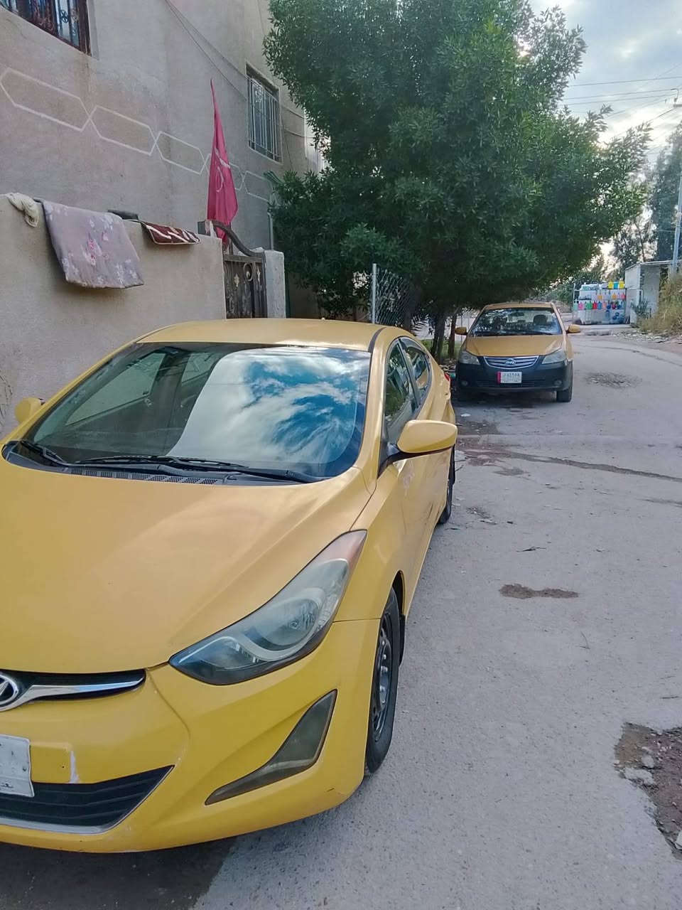 السلام عليكم الانترا مضلع 2013وارد أمريكي بدون داواخل محرك 1800دوش كير At السيارة خير من الله السونار مرفق بالصور ١٠٥بيها مجال بسيط للاستفسار ***********
