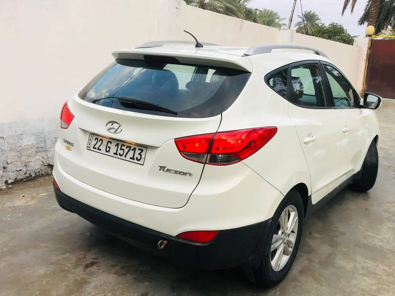 السلام عليكم  للبيع توسان 2010 شكل 13   خليجي مكفول واسط قضاء الصويره   ***********
