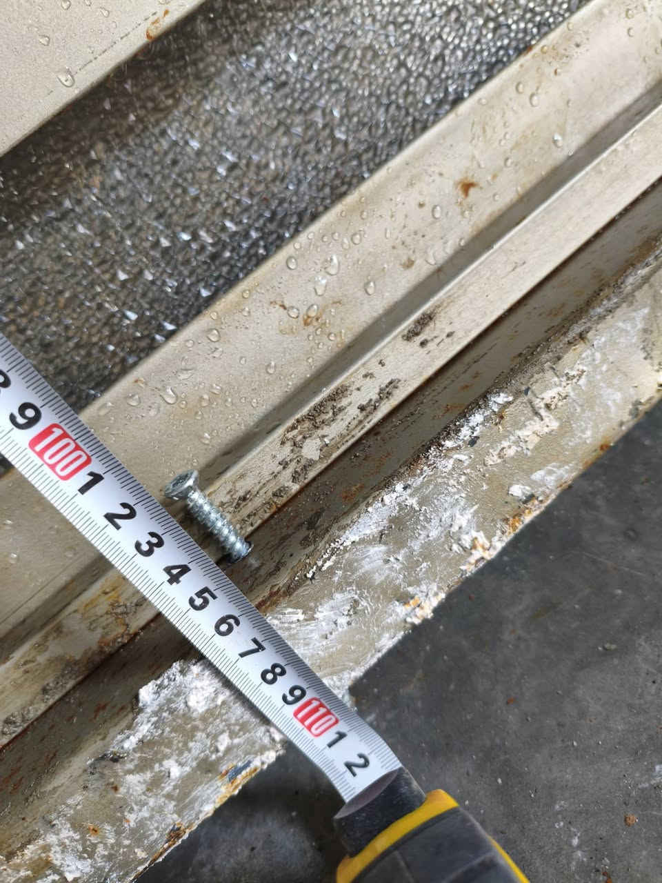 للبيع حديد درجى اولى قياس عرض م1 او37س  وطول 2م او 37س/ سعره 130
***********/*********** كركوك الفيلق
