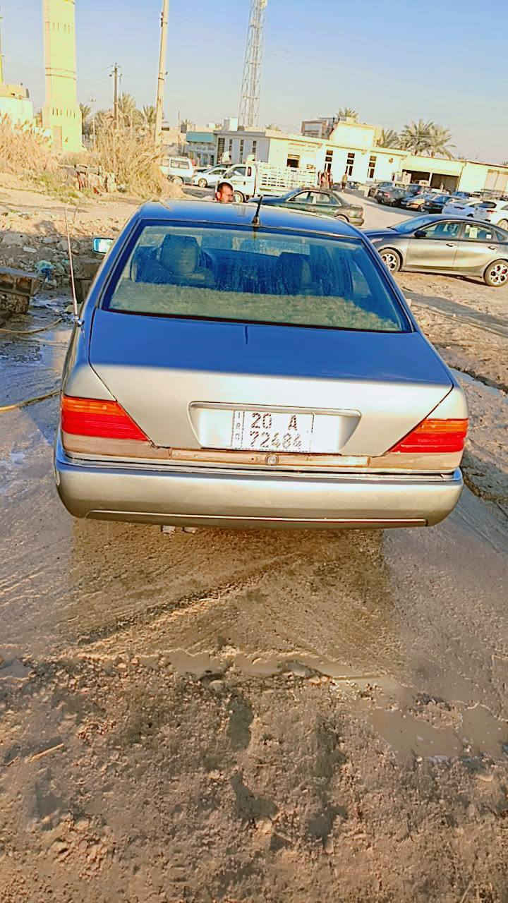 سلام و عليكم مرسيدس للبيع او مراوس  موديل 92 كير مكينه بطه 3000 محرك بداية صرف تخم تاير جديد صدر امامي خلفي جديد  سياره مصبوغة عام للجماليه سعر 55 وبيها مجال  سنويه 2030 متواجد واتساب رقم الهاتف ***********
