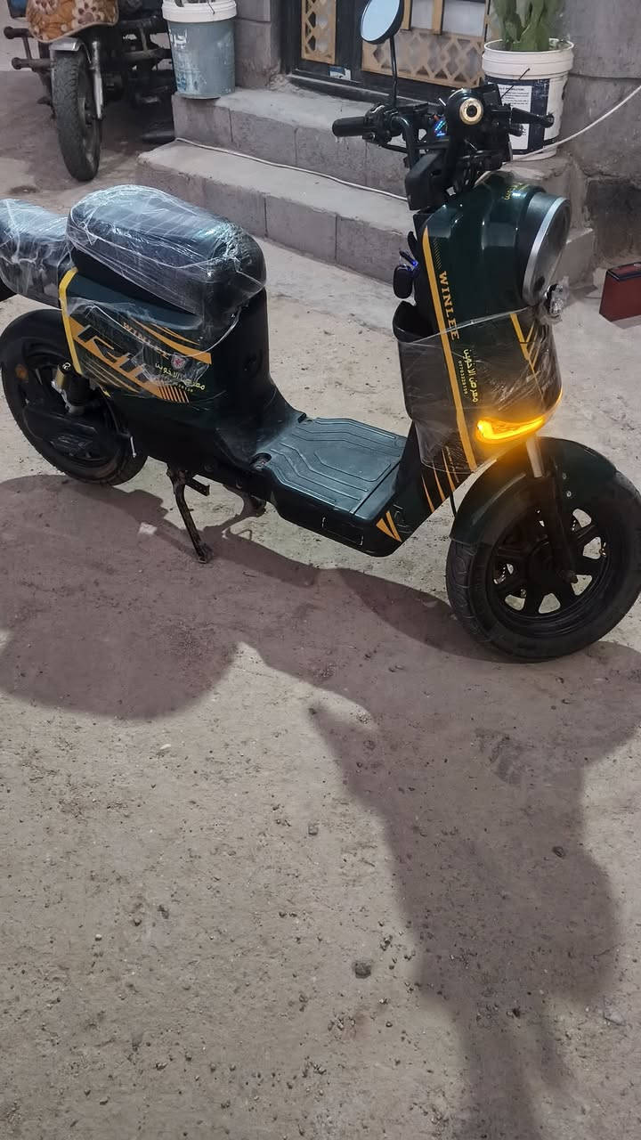 دراجه R11 السعر 450   
***********
البصره الهارثه قرب مطعم مشمشه
