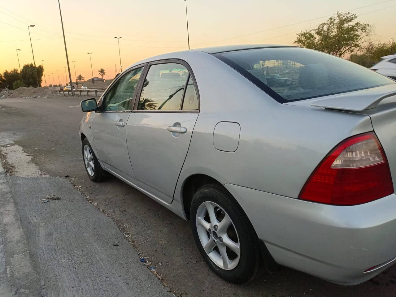 بيكاتشو 2007 خليجي بيها ضربة باب السائق واصلة بداية التكمة على گد شبر
محرك 1800 كل 2000 كيلو ينقص شي بسيط  مصبوغة حزام گير جيد فقط بي طبة بالنمرة الثالثة
السعر 67 ورقة مجال بيها بسيط
بغداد شارع فلسطين
الاتصال فقط 
***********
