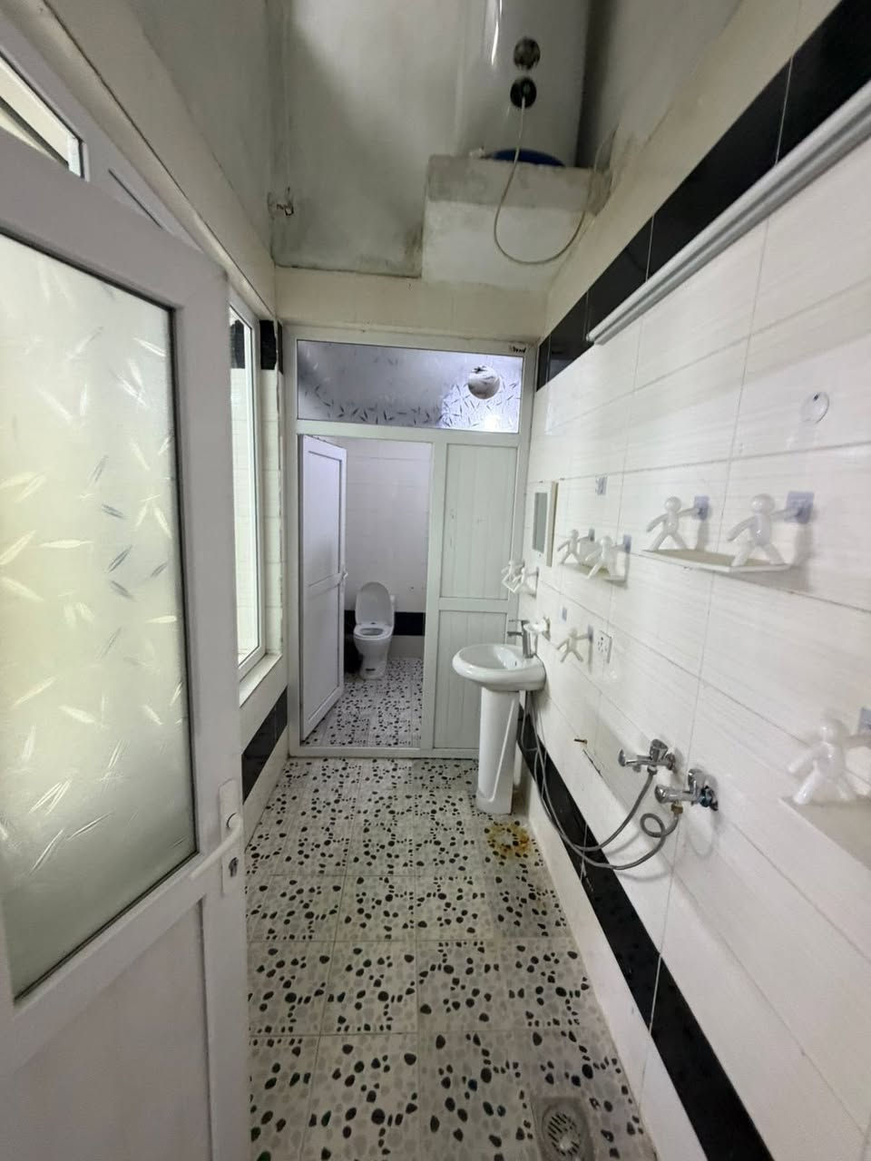 دار للاجار فرمان بران قاطع أمر لواء  طابقين بي سبلت وكاونتر
سعر الاجار 450 الف

***********
***********
***********
