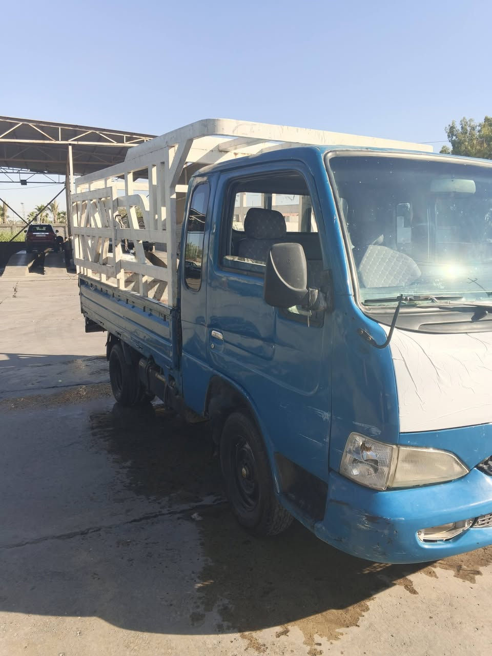 للبيع كيا سامسونك موديل 99 مسجله 2000 رقم بغداد لل 29 مشروع وطني جاهزه ومكفوله من محرك وكير شاصي باور رقم شاصي واضح تخم تاير جديد شادلهه كشر بلادي بي صبغ من صفحه وحده من يم الباب و تحويل مباشر راعيه قريب عليه ملاحظه السنويه ظايعه بيهه واجهيه وكتاب فقدان سنويه من تحول ينطوك سنويه باسمك وارقام انكليزي السعر 43 وبيه مجال الشراي يتصل *********** مكاني بلد
