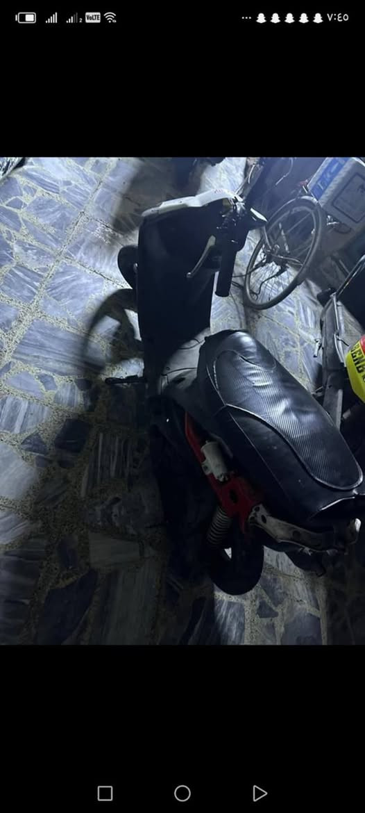 سلام عليكم دراجه لبيع سعر ٣٠٠ بيهة مجال للطيبين رقم *********** بكاني رستميه وره مرور بيهة عرموطه طاكه
