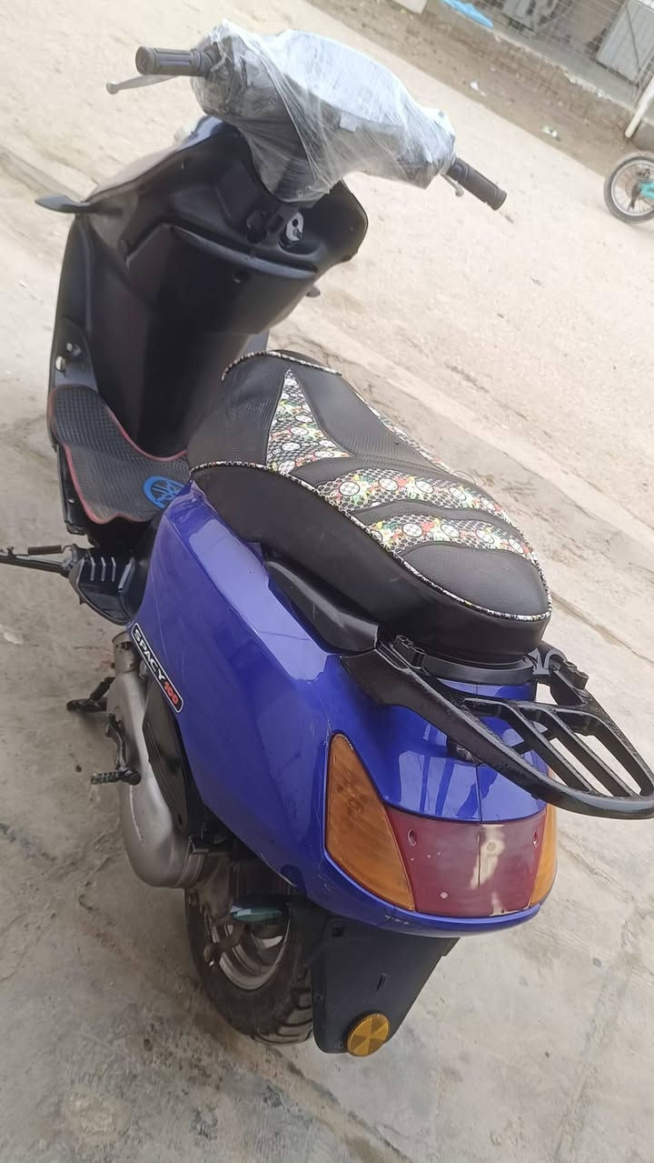 سبيسي  أي نقص ما بيه گله شغاله سلف هندر كهربائيات تايرات جدد مكاني كوت سعر300وبيه مجال 
***********
