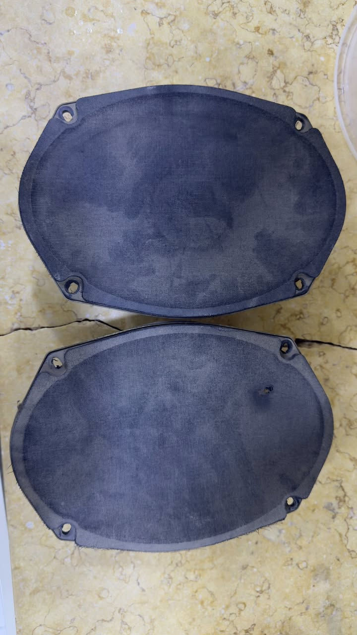 سلام عليكم 
سماعات بوستن أصليات مال جارجر دمام فول
وحدة منهن بيها شك بس ما مأثر وتشتغل طبيعي
سعر 40 قفل


**إذا كنت صاحب هذا الإعلان وتريد حذفه لأي سبب، رجاءا أرسل رسالة إلى الدعم الفني**