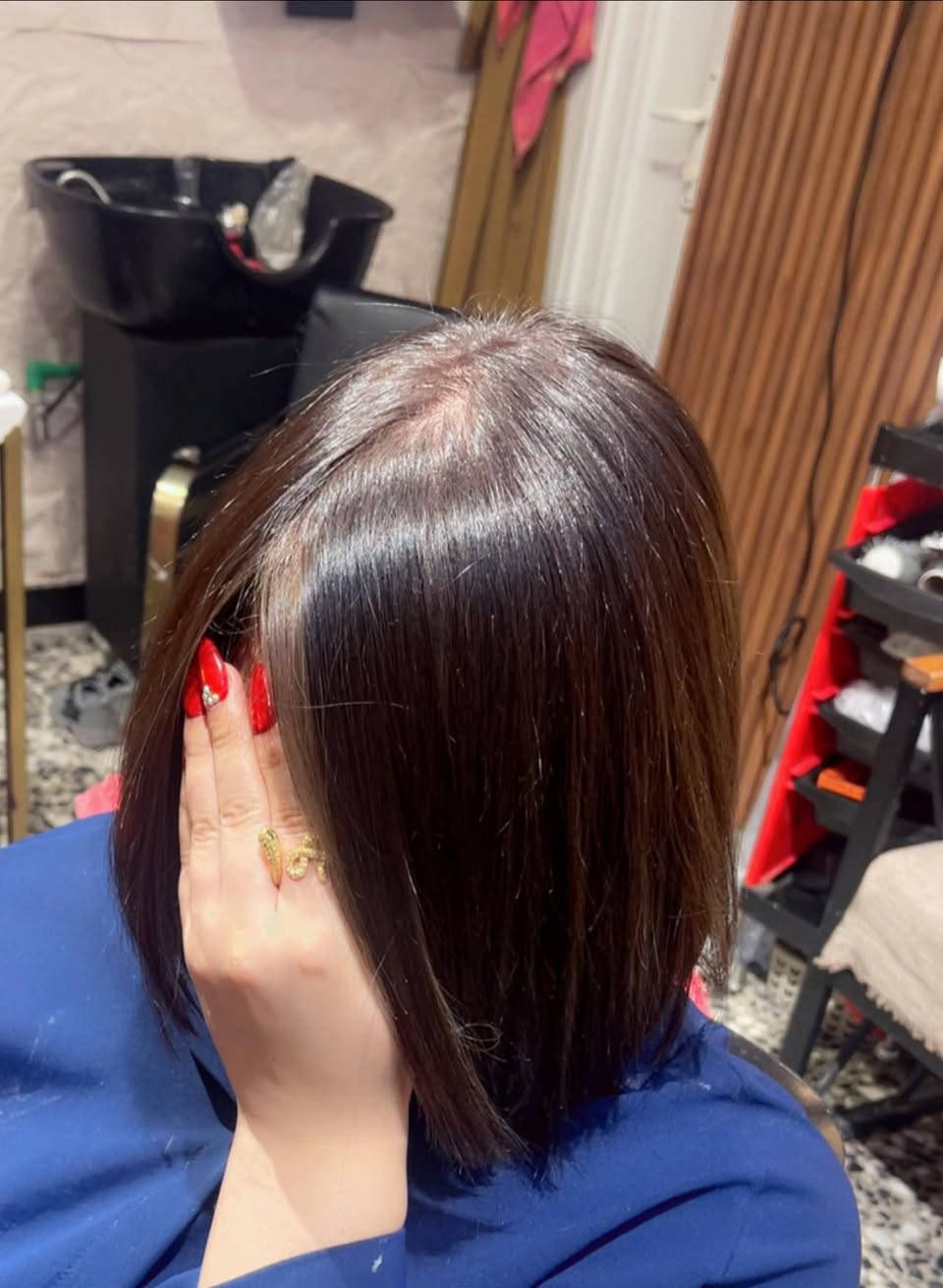 لي ماجربت صبغة الكونتور لشعر🎀 انصحه بي يجنن ويغطي الشيب ويحلي شكل الوجه ويعطي تغير جذري✨

الدورة/شارع الصحة/بفرع افران القدس /خلف اسواق ليمونه 
***********📞للحجز
