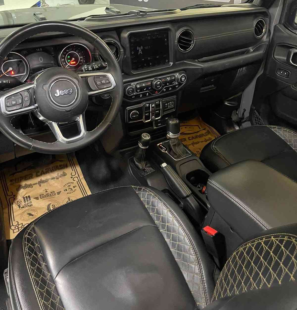 Jeep wrangler موديل ٢٣ محرك ٦صبغ بوند جاملغ كشنات هيتر وتبريد عنوان سياره دهوك لتواصل ***********
