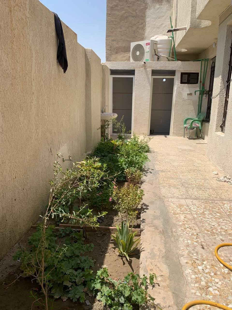 بسم الله الرحمن الرحيم 
#للبيع دار النجف الاشرف حي المكرمة 
#مساحه( ٢٦٠ م ) 
طابق  واحد  بناء نظيف جدا  يقع بداية السبعه مقابل العشره خلف شارع الطاقه ============
مراجعة عقارات ابو مصطفى العبودي  حي المكرمة شارع الطاقه بجانب مطعم سيد سعد إتصال 
***********
