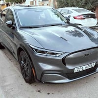 2023 mach e  بدون صبغ أو تبديل للبيع فقط ماشية 680 ميل 007719045714