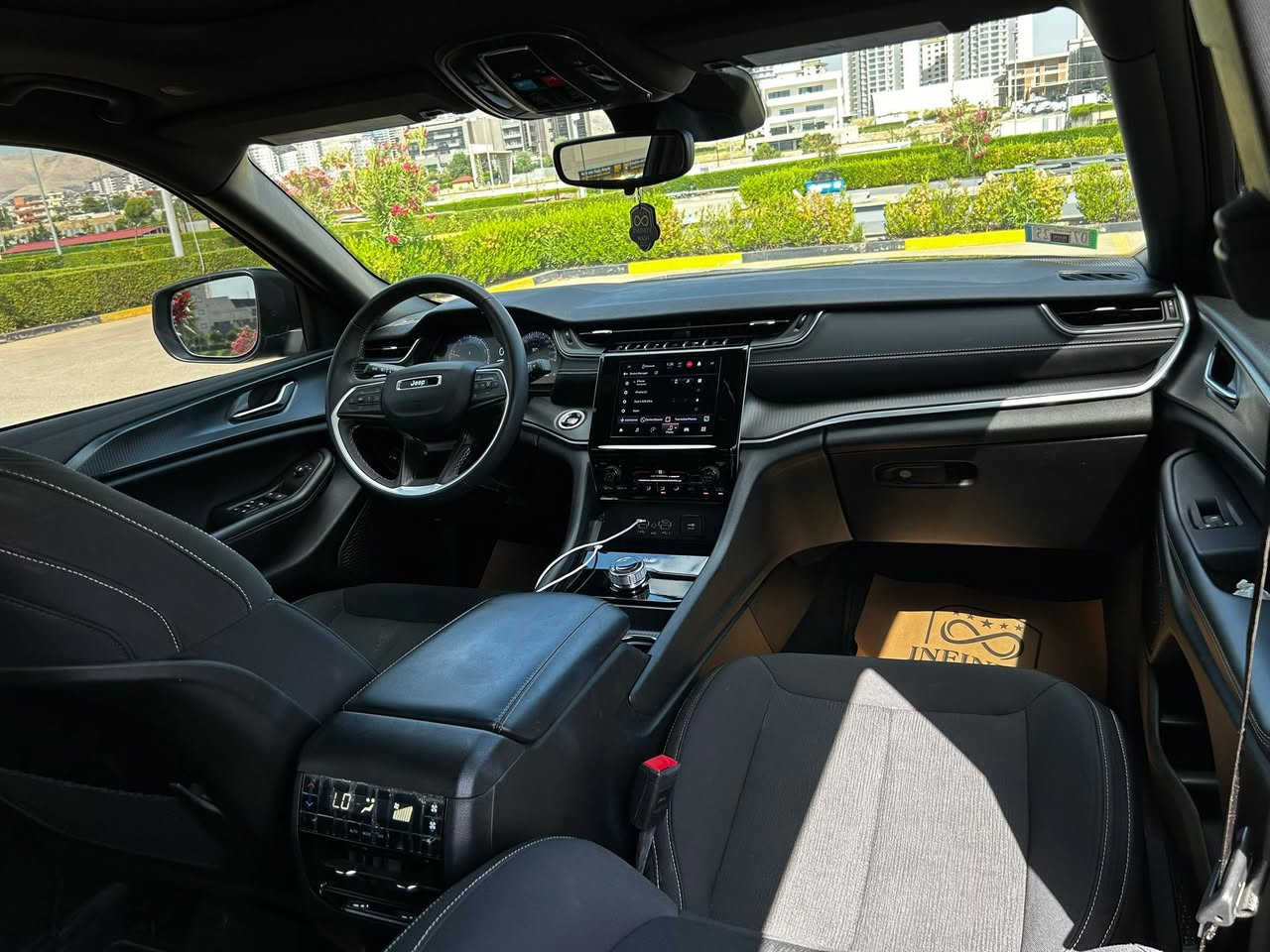 Grand Cherokee L 2024
مواصفات لاریدو فور ویل , 
سلاید 

ماشیة ١٨ الف میل 

١ قطعة و بیها ٣ مكانات سغیر سبغ و  ١ باب تبدیل بیلادي 
ایرباك بس توكمات سیستم

1C4RJKAG3R8574831 شانصي
بدون لوحات ,  مؤقت شرط رقم 

السعر ٢٨٠ ورقة مجال بصیط

٠ ٠ ٠ ١  ٤ ٠ ٢  ٠ ٧ ٧ ٠
للبیع فقط
#سلیمانیه


**إذا كنت صاحب هذا الإعلان وتريد حذفه لأي سبب، رجاءا أرسل رسالة إلى الدعم الفني**