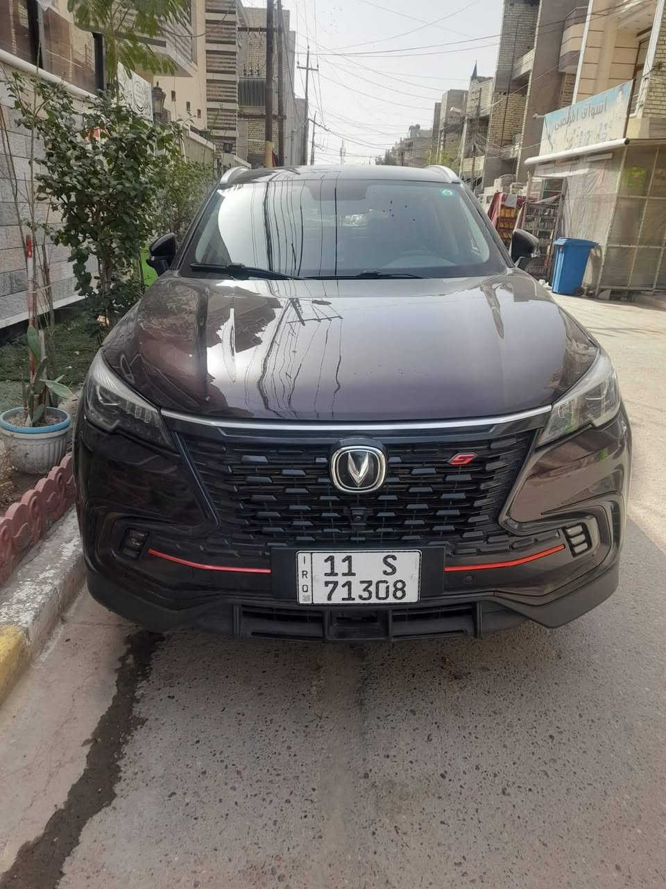 السلام عليك  sc85  لبيع موديل 22 لون كرزي كلش نضيفه السعر لانتصال على الرقم  ***********
