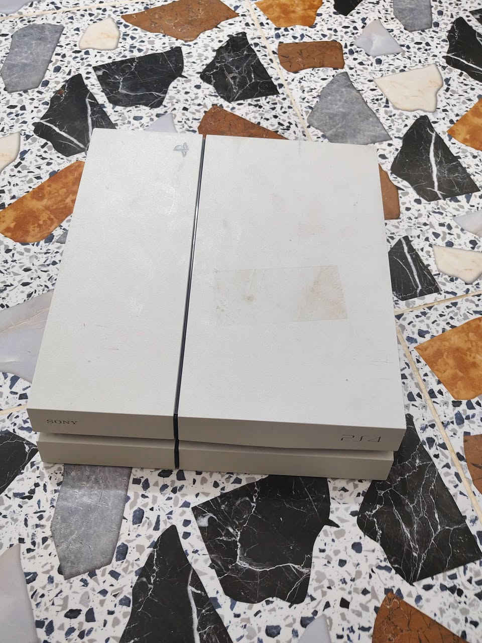 بلي فور فات مهكر للبيع 
سعر 250 ألف بيها مجال 
0771472076


**إذا كنت صاحب هذا الإعلان وتريد حذفه لأي سبب، رجاءا أرسل رسالة إلى الدعم الفني**