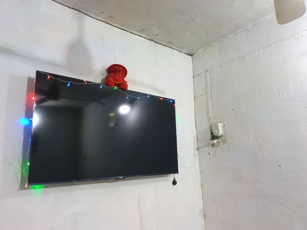 السلام عليكم عارضه حجمها 65للبيع مامستعمله هواي سعرها 500شراي ينتصل ع هاذ رقم 778 131 8735


**إذا كنت صاحب هذا الإعلان وتريد حذفه لأي سبب، رجاءا أرسل رسالة إلى الدعم الفني**