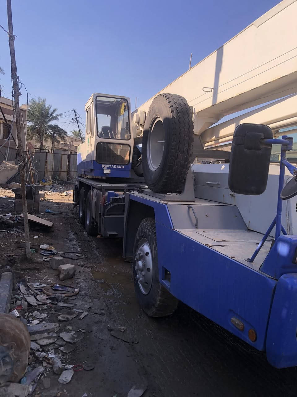 كرين ٢٥طن للبيع سعر ١١شده وربع$/ ***********////***********
