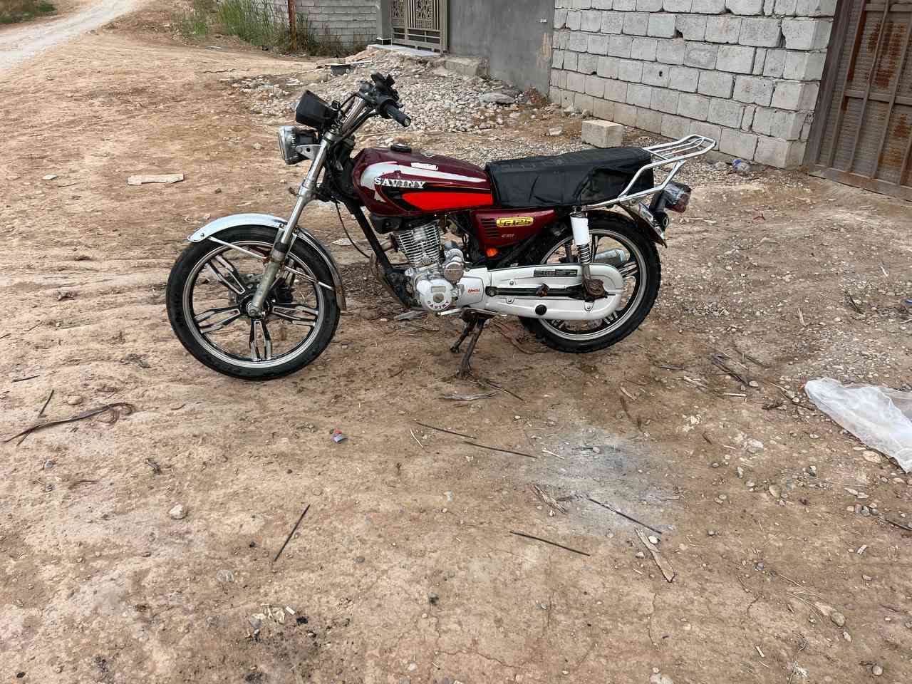 دراجه سيفان مديل ٢١ أوراق كامله دراجه خير من الله شغاله سلف هندر  السعر ٣٧٥ الشراي يتصل مكان تقاطع القدس***********
