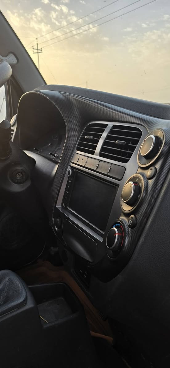 سلام عليكم كيا حمل موديل 2023كفاله عامه سياره ماشيه ٩٨الف سياره وضع الشركه رقم واسط تحويل ثاني يوم سياره مدوشمه وجاهز مكان سياره الناصريه قضاء الفجر تراهم مراوس 
لاستفسار تصل ***********
