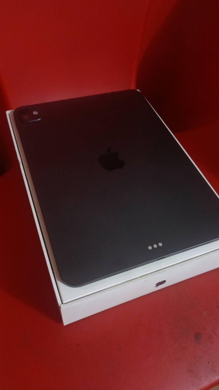 ايباد 11برو ماكس M5
نضافتة 100% بطاريتة 100% ذاكرتة 256
ايباد اخو الجديد كامل ملحقاتة 
مكاني بغداد مدينه الصدر ام الكبر 
سعرة مليون او ميتين 1200
شراي طب خاص


**إذا كنت صاحب هذا الإعلان وتريد حذفه لأي سبب، رجاءا أرسل رسالة إلى الدعم الفني**