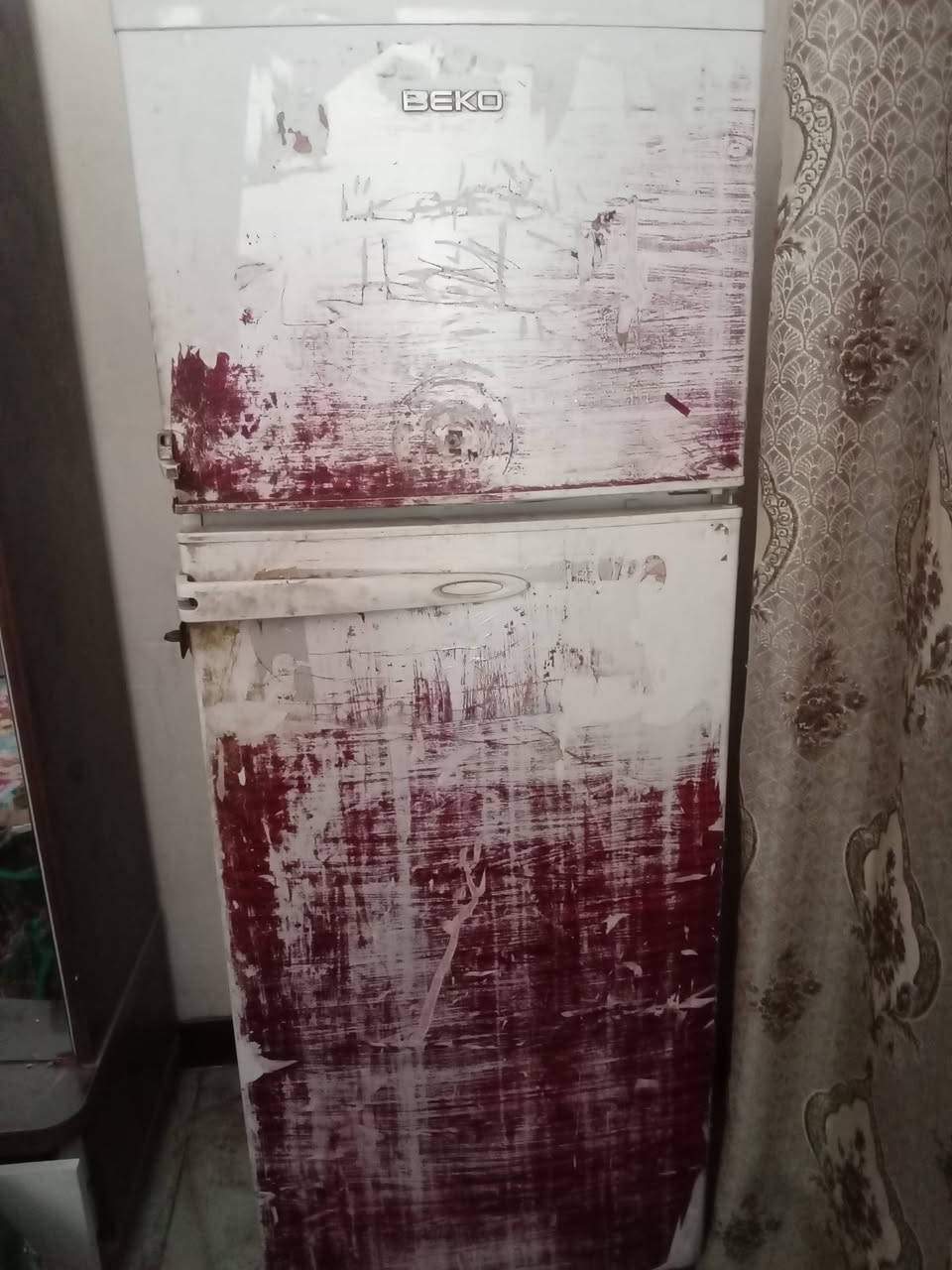 السلام عليكم عندي ثلاجه ومجمده للبيع نقص غاز وثلاجه تجميدهه فول بس الباب مالتهه واكعه للاستفسار خاص


**إذا كنت صاحب هذا الإعلان وتريد حذفه لأي سبب، رجاءا أرسل رسالة إلى الدعم الفني**
