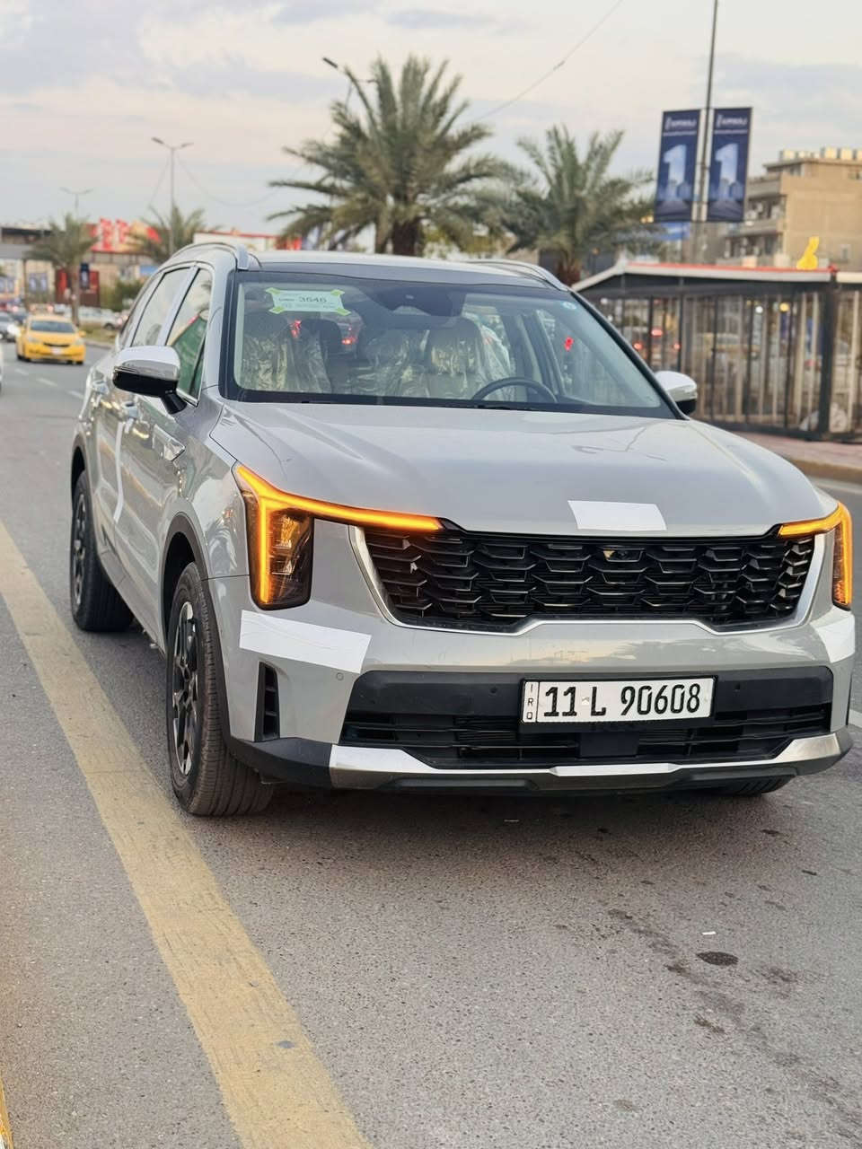 سلام عليكم سورنتو ٢٠٢٤ ماشية ٣ الف زيرو ورقم مميز فول مواصفات بيهه جاملغ وبنيد صبغ مكاني بغداد حي اور سعرهه ٢٤٨ $بيع او مراوس ***********
