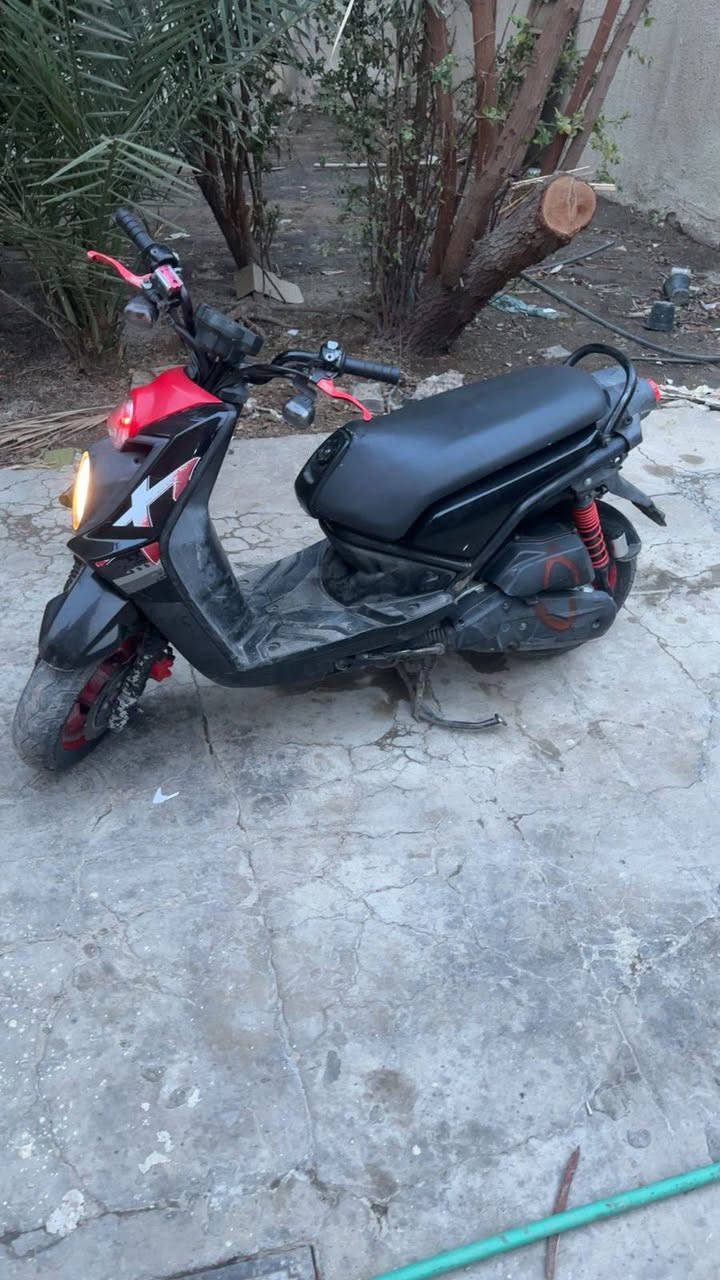 سلام عليكم دراجه سكنس جبلي للبيع دراجه رمبة نازله من علي السيد و السعر مليون الرقم ***********
