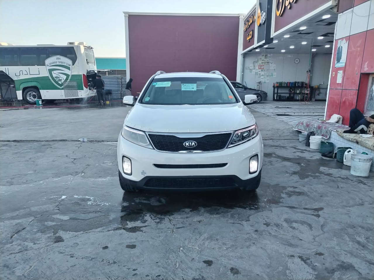 اللهم صلي على محمد وال محمد 
سورنتو 2015رقم بصره دولي وارد خليجي صبغ جاملق امامي 
والجاملق الخلفي 
مواصفات سته اسلندر سبعه راكب تبريد ٣ قطع بصمه جلد لد امامي خلفي 
للستفسار الانتصال على الرقم *********** ناصرية, ذي قار
