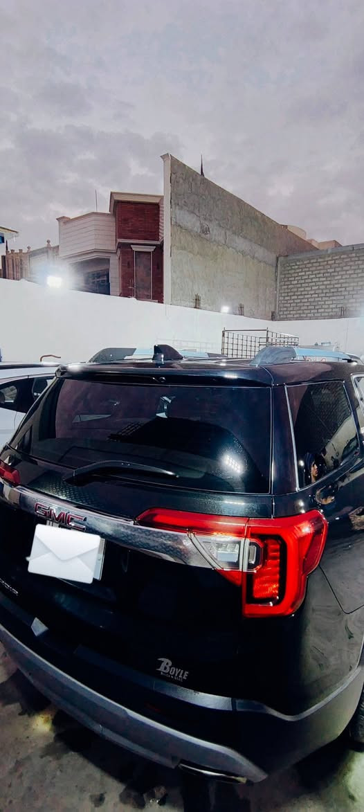 GMC اكاديا 2023 للبيع وارد امريكي SLE مكينة 4 سلندر (2000) توربو مكينة وكير كفالة تبريد تدفئة بالكشنات لايت زنون لد امامي خلفي تشغيل عن بعد بصمة ابواب + صندوق فتح صندوق على حاسة الرجل رادارات امامي خلفي كامرة خلفية اشارة بالمري حساسات امامي Auto stop اطفاء ذاتي ثلاثة انظمة قيادة تشمل مجموعة واسعة من تقنيات مساعدة السائق والسلامة، مثل نظام التحكم الانتقائي بالدفع (مع أنماط متعددة للطرق)، مثبت السرعة التكيفي، أنظمة الكبح التلقائي في حالات الطوارئ، المساعدة في البقاء في المسار، ودعم التوجيه للمناطق العمياء، بالإضافة إلى خيارات الدفع الأمامي كير حركة أوتوماتيكي 9 سرعات ويل كروم تخم تاير السيارة جاهزة على اخر حبة للاستفسار ***********
