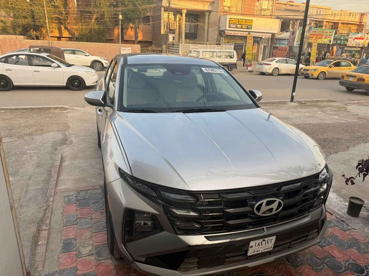 السلام عليكم توسان للبيع 2025
حادثها خفيف بس صندوق  
عنوان بغداد الشعب  سعر  22 الف دولار رقم ***********
