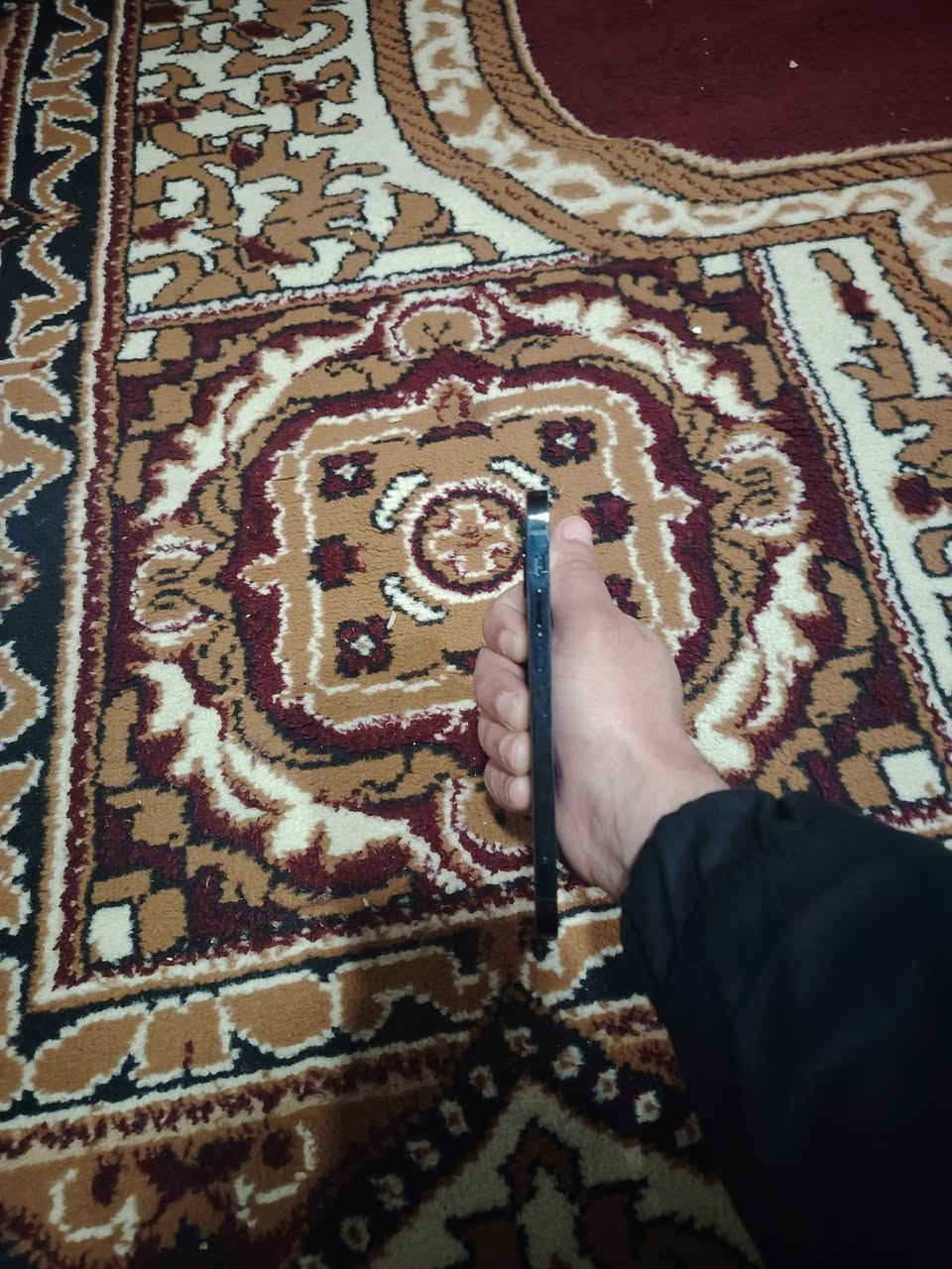 ((للبيع 12برو)) 
وضع شركة كلو وتر بروف ما يعبر هوة 
ذاكرة 256
بطارية 75
تك سيم 
سعر 285


**إذا كنت صاحب هذا الإعلان وتريد حذفه لأي سبب، رجاءا أرسل رسالة إلى الدعم الفني**