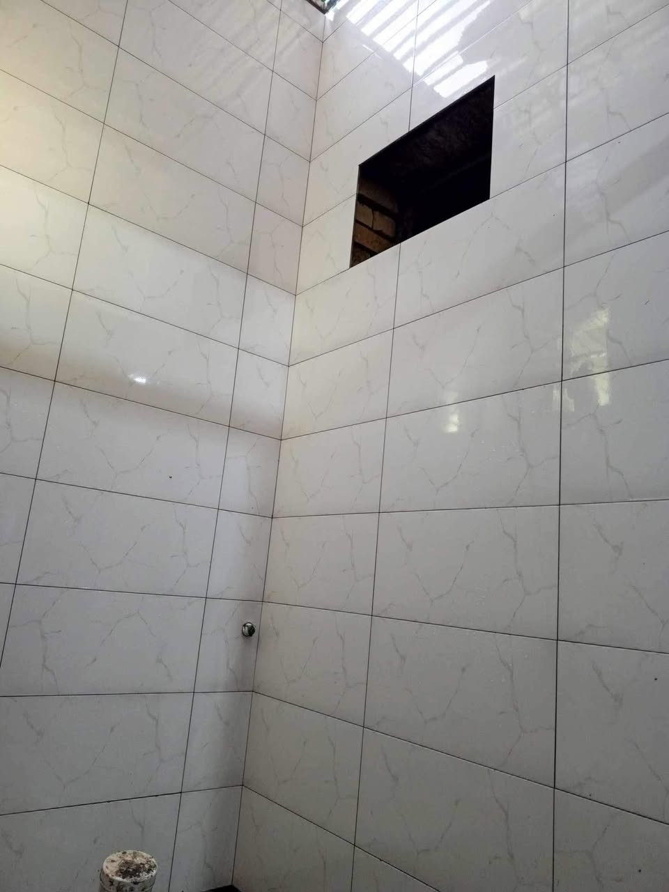 السلام عليكم خلفة سراميك  مكاني الحسينية حالين متفرغ  حالين الاتصال على الرقم ‭0787 455 7543‬
