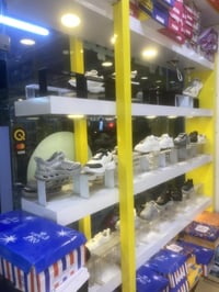 فاترينات جديدات mdf للبيع جديدات كاملات ويه الاناره  07810343370