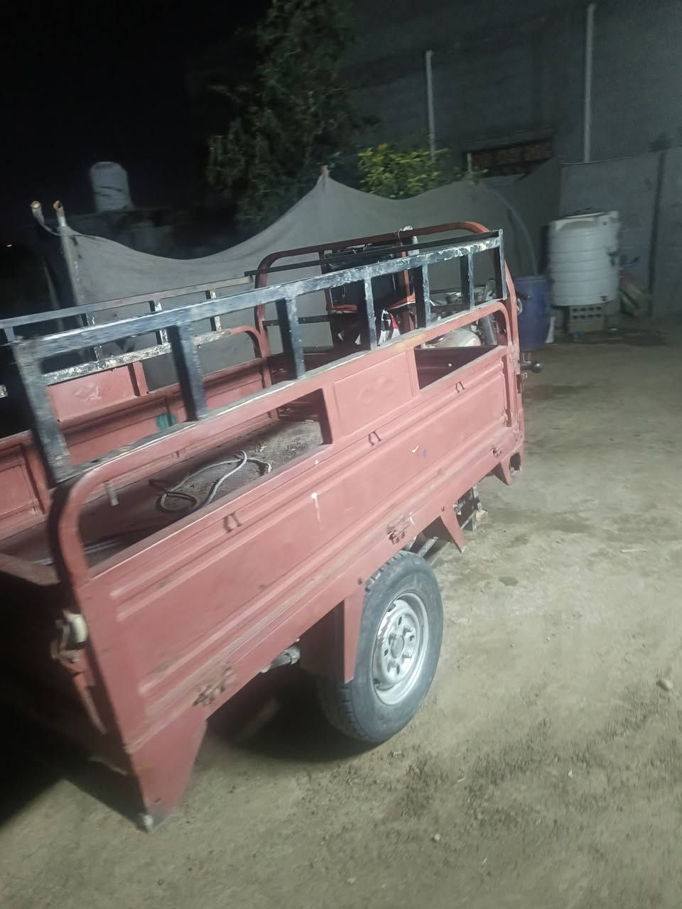 السلام عليكم ستوته للبيع كلك مكفوله مكاني كربلاء الوند ***********
