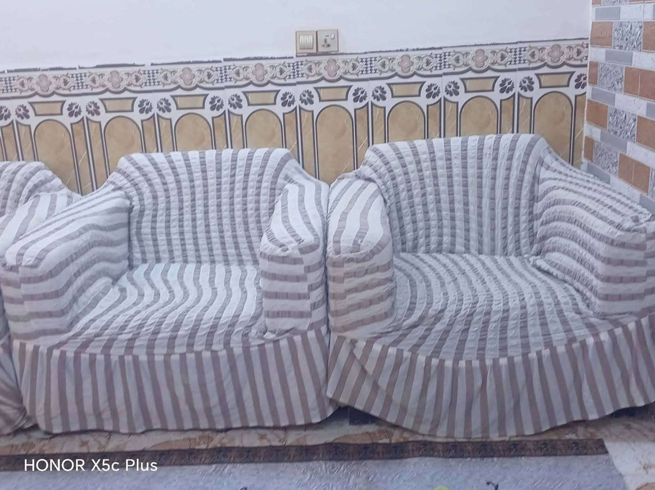 تخم خمس قطع للبيع أخو الجديد
130 وبي مجال


**إذا كنت صاحب هذا الإعلان وتريد حذفه لأي سبب، رجاءا أرسل رسالة إلى الدعم الفني**