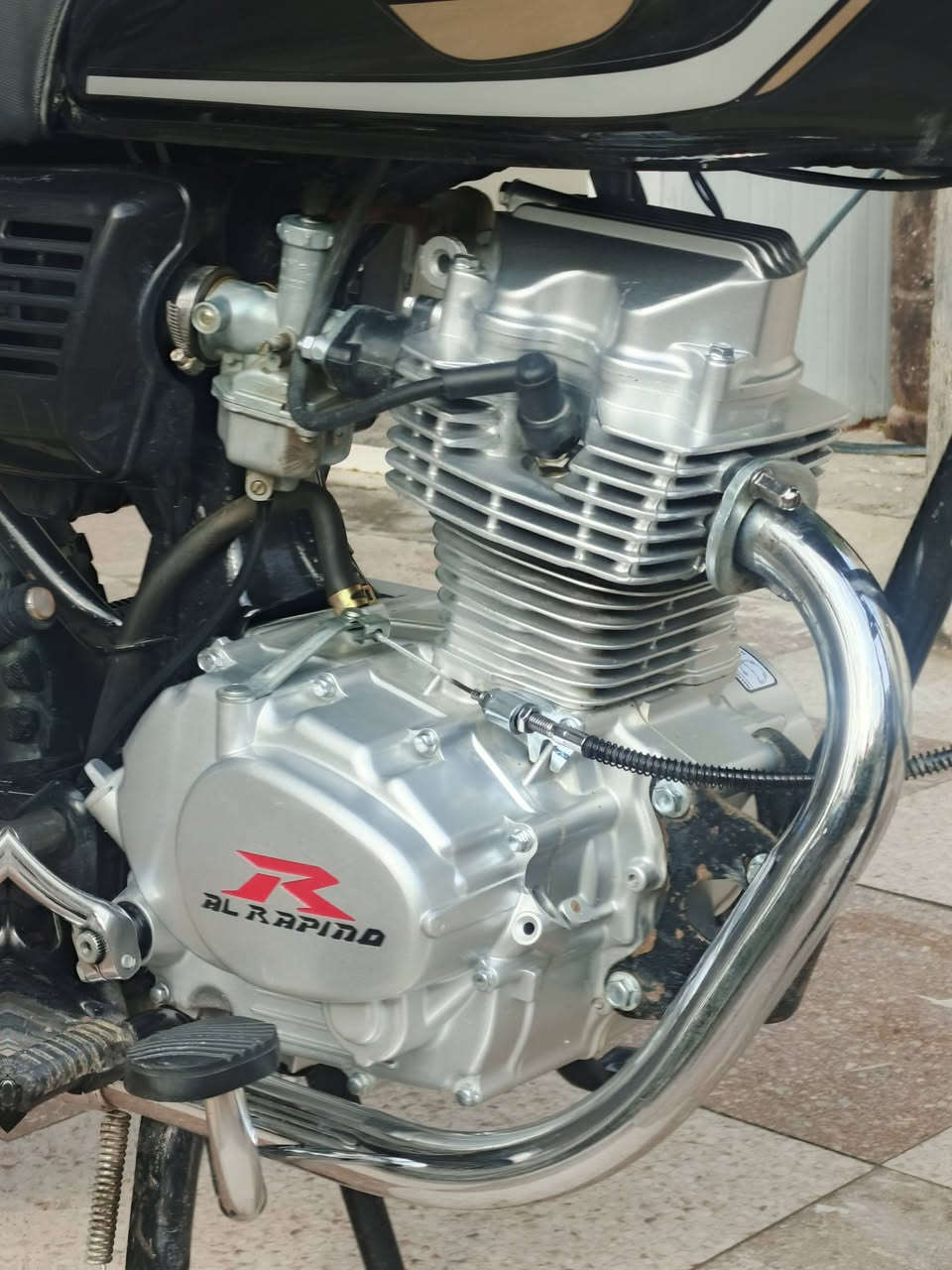 دراجه البيع تعمير كله صلي مكينه ربيدو شلعه ومعدل دراجه موديل 2027 حلوه شوف بي عينك نصبه كبلك الدرجه ريده 850 وبيه مجال الشراي يتصل ***********
