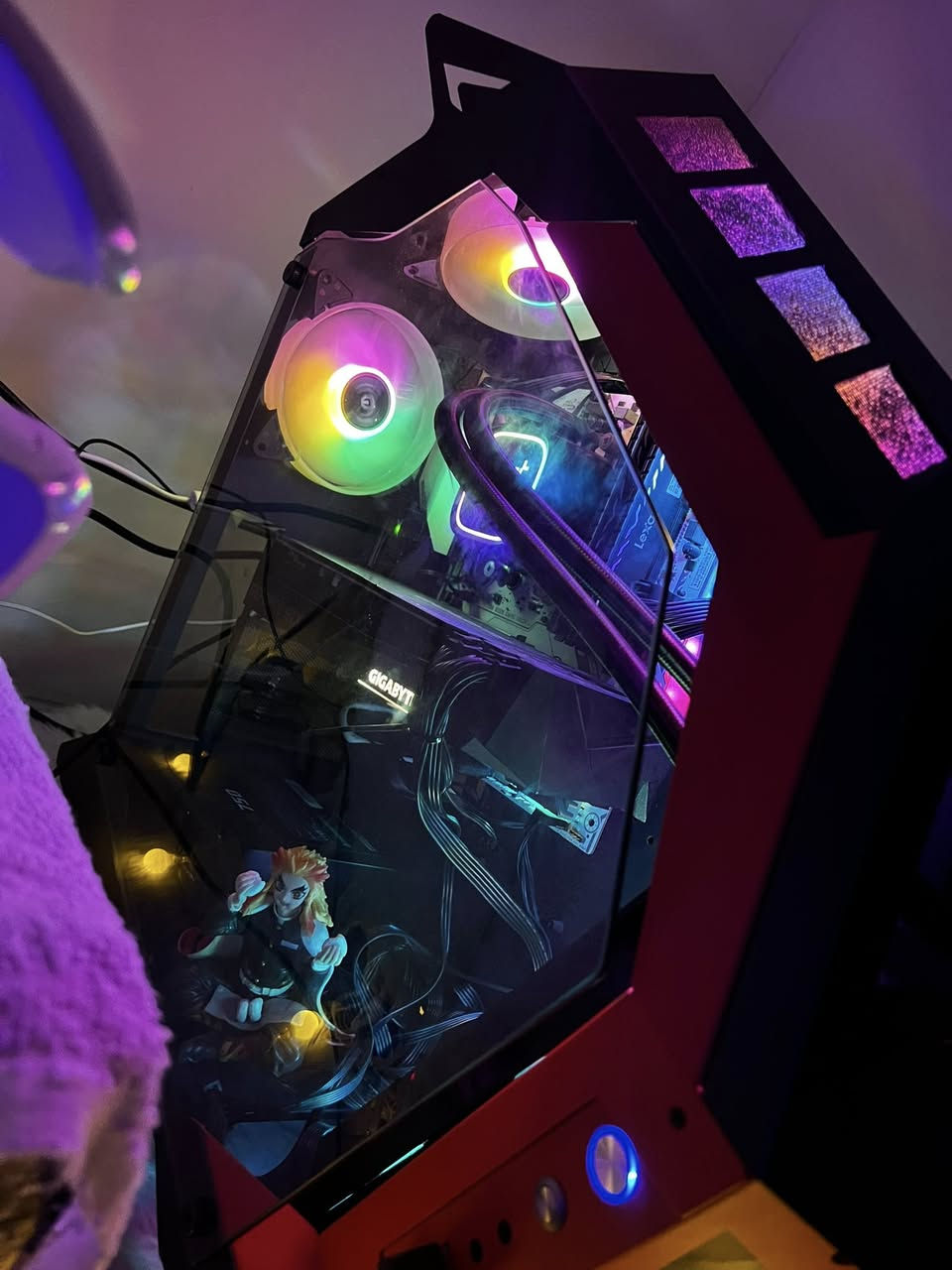 سلام عليكم pc يشغل جميع العاب بدقه ال 2k وبراحه

RTX 3070 3x fan من كيكا بايت
R5 5500
Ram 16 DDR4
Ssd 512 
B 550
7fan مراوح لتبريد 
وتبريد مائي 
وكل هذا بسعر مليون و300 وبيه مجال لطيبين


**إذا كنت صاحب هذا الإعلان وتريد حذفه لأي سبب، رجاءا أرسل رسالة إلى الدعم الفني**