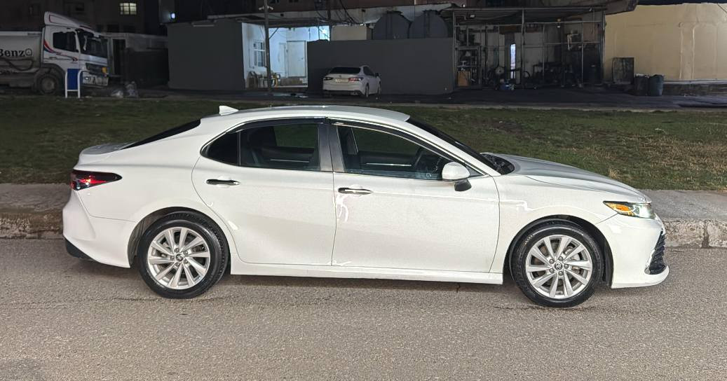 سلام عليكم
( بيع فقط بدون مراوسه)

كامري امريكي
 LE
موديل 2022

 ماشي 47 مايل حقيقي بيها جاملغين بخ و حافه البونيد صبغ كد اربع أصابع بدون دواخل اربك استيرن وجوا طاك رقم الشاصي موجود كير محرك شرط مامفتوح رقم سنويه جديد شرط التحويل السعر 185 بي مجال قليل مكان السياره زاخو رقم موبايل *********** وتساب دهوك, العراق
