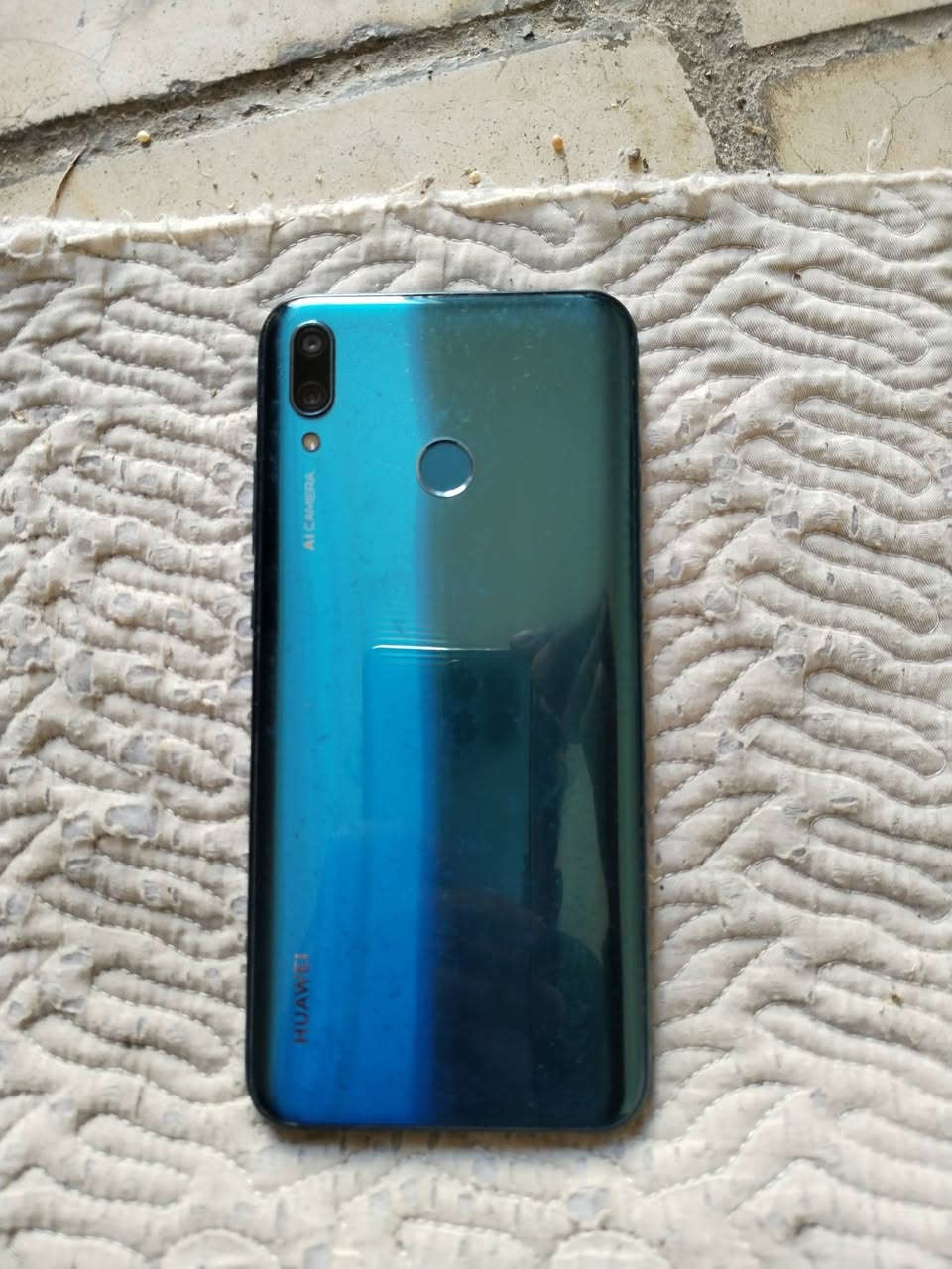 السلام عليكم جاهز Y9للبيع ذاكره ١٢٨ فقط البلازمه مفطوره وشغال سعر ٣٥مكان الشعله رقم ***********
