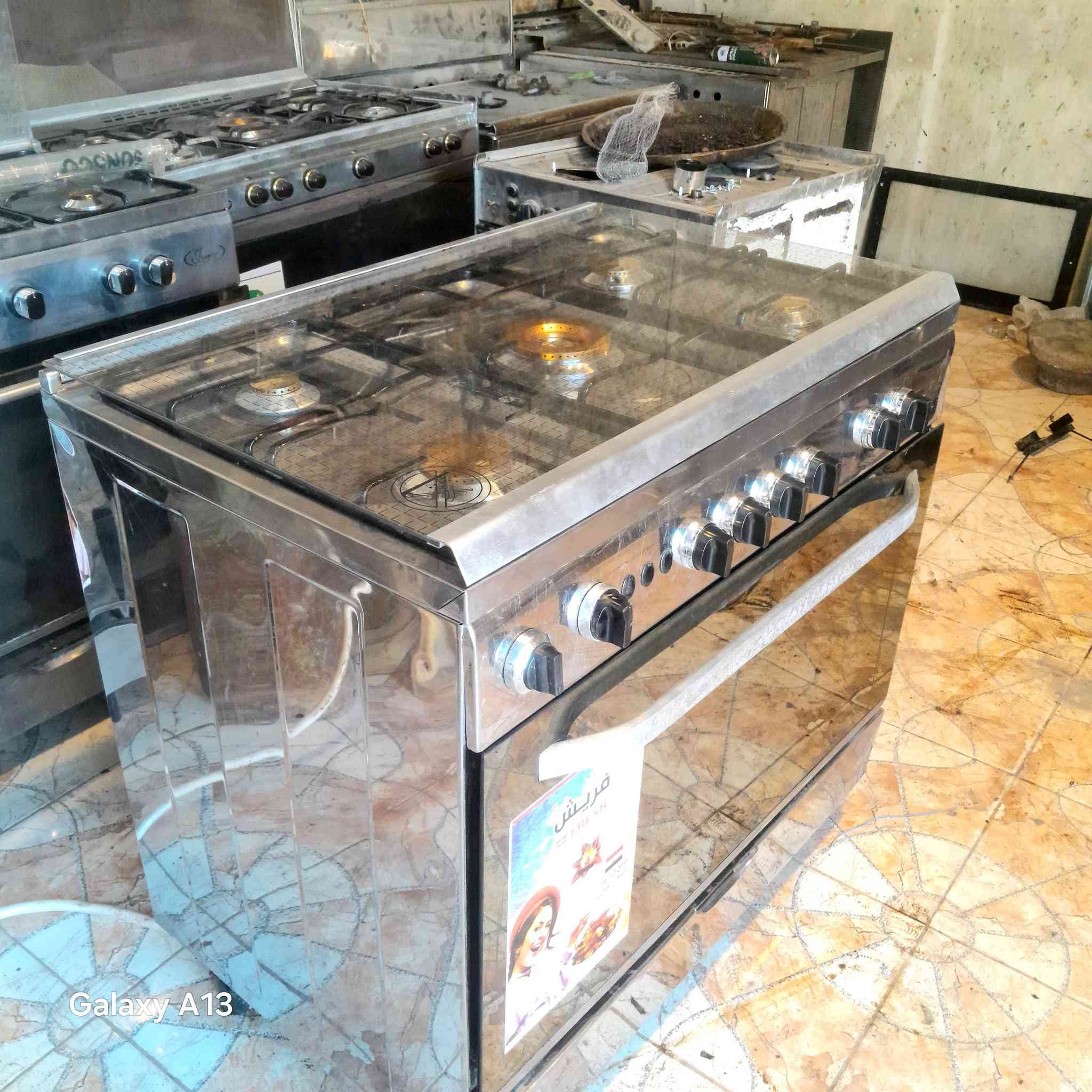 طباخ فرش مصري استيل باب اول كوله شغال وعلى الفحص العنوان حي النداء شارع المكاتب وتساب مازنجر موجود ***********
