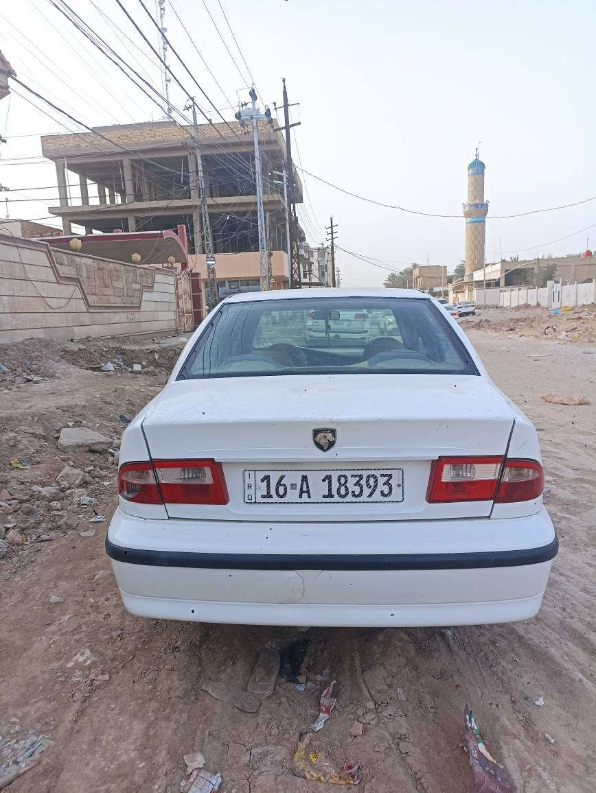 السلام عليكم سمند 2012للبيع بيه بنيد مبدل اصلي 
رقم جديد بسمنه السياره جاهزه من كلشي مكينه گير مكفول المكان الديوانيه المركز *********** السعر43
