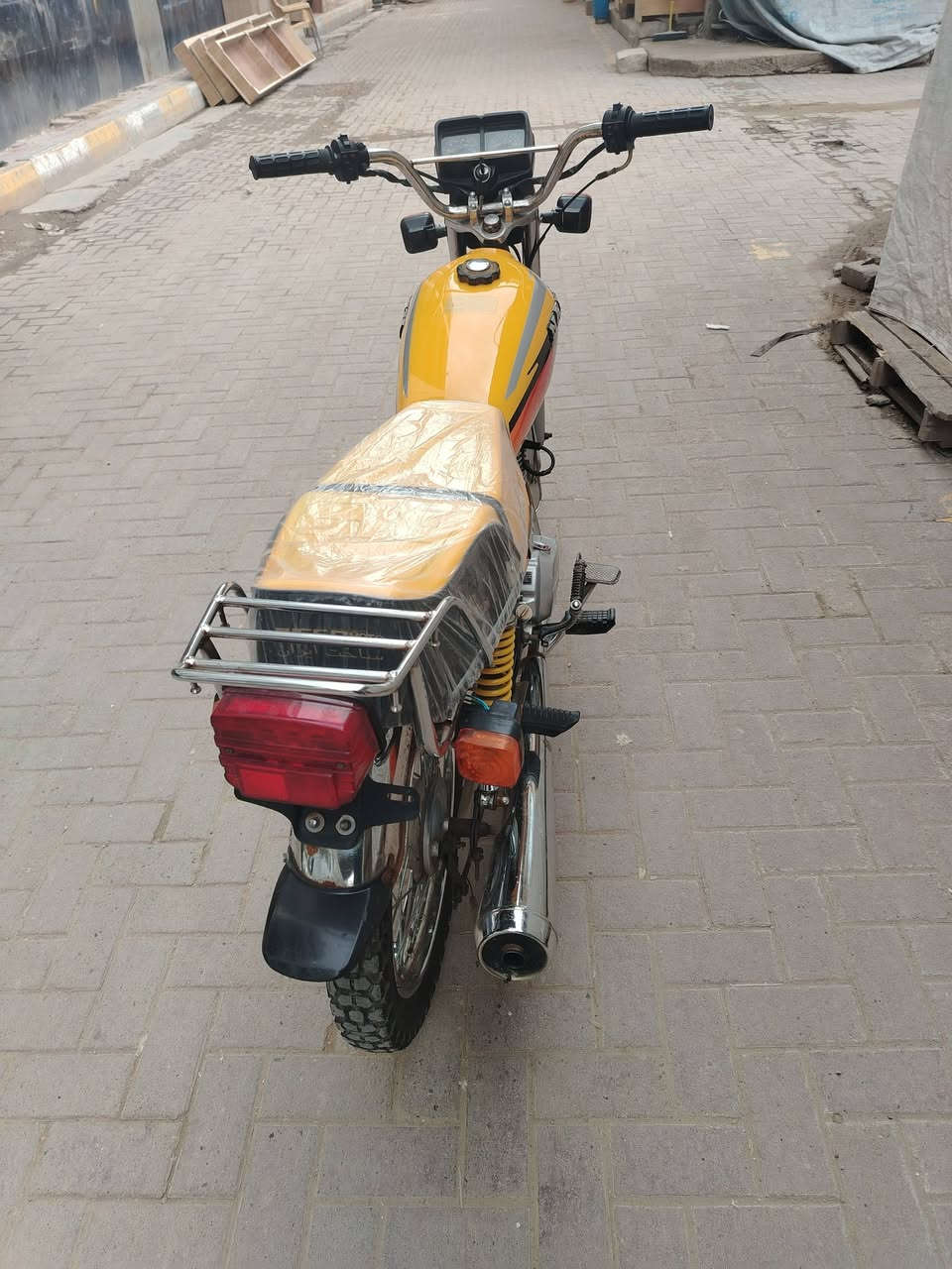 نامة امتياز مديل 2020 اوراق اصولي مكينة سافان خمسة كير السعر 600 وبيها مجال  الاتصال ***********
