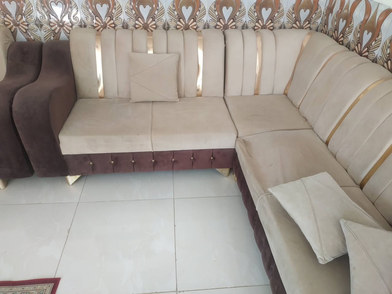 عدي هاي القنفات 5 قطع وزاويه نظيفات وهذا الكبت دورين بسفان


**إذا كنت صاحب هذا الإعلان وتريد حذفه لأي سبب، رجاءا أرسل رسالة إلى الدعم الفني**