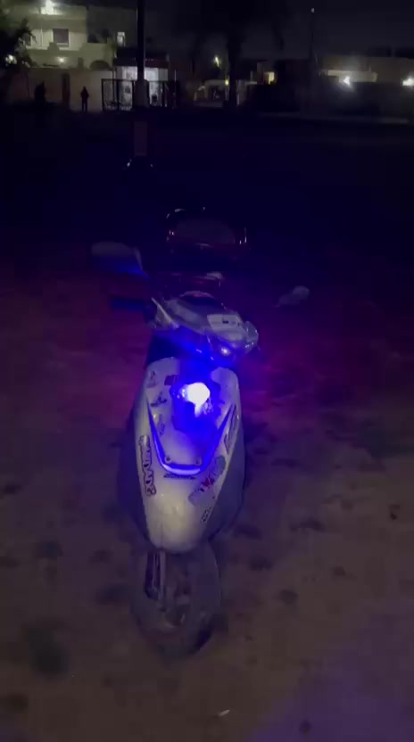 سلام عليكم دراجه ساسوكي شرط الفحص محرك ما مفتوح بعده محرك رمبه كفرات كلها بلادي والكهربائيات كلها شغاله وشرط من تريد تشغلها نكره

السعر 300 وبي مجال شي قليل
للاستفسار الاتصال ***********
